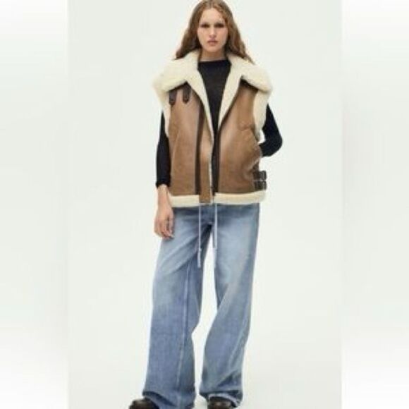 Zara Limited Edition pearlized brown coated double faced vest w buckles - NWOT M - Picture 2 of 15